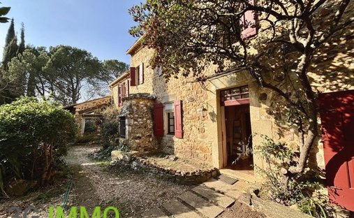 Tenuta a Uzès, Occitania, Francia 1