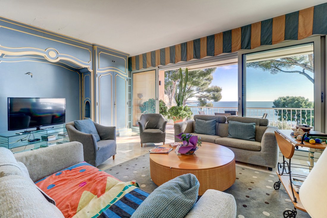 Apartment in Villefranche-sur-Mer, Provence-Alpes-Côte d'Azur, France 2 - 17320208
