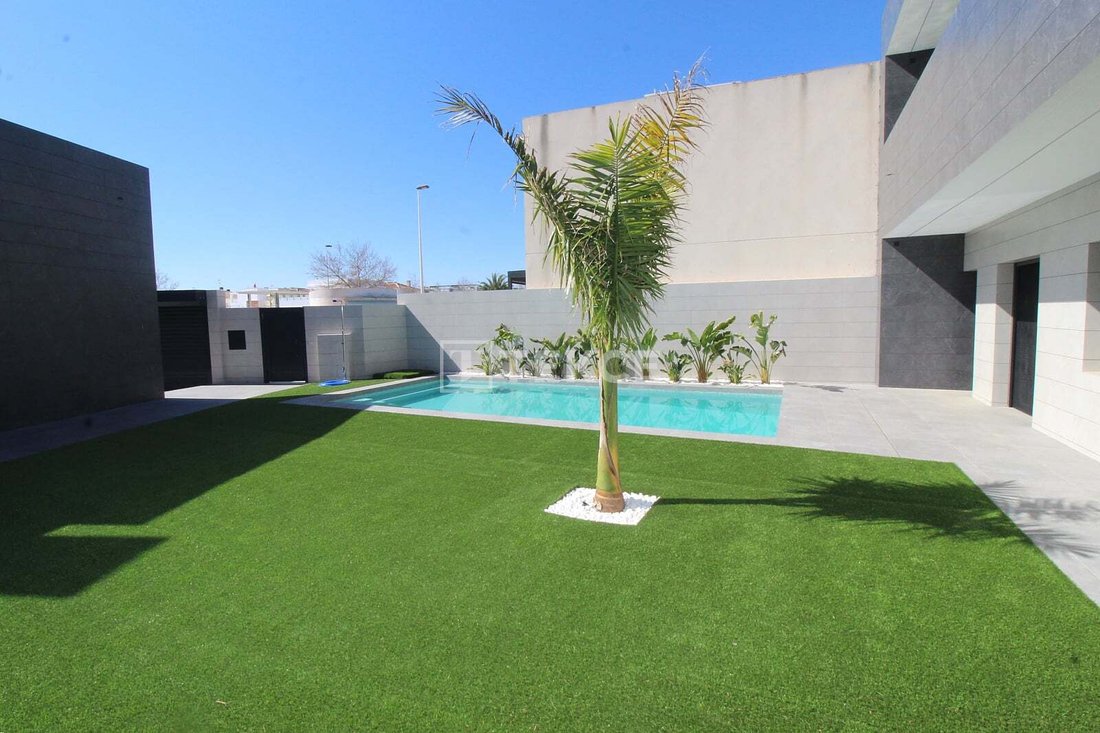 Villa in San Pedro del Pinatar, Región de Murcia, Spain 3 - 17314566