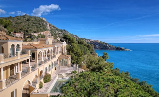 Maison à Èze, Provence-Alpes-Côte d'Azur, France 1