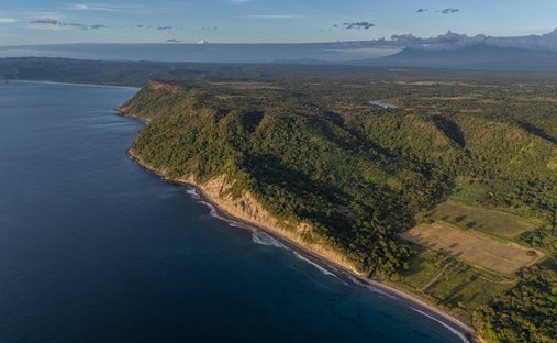 Land in Papagayo, Liberia, Costa Rica 1