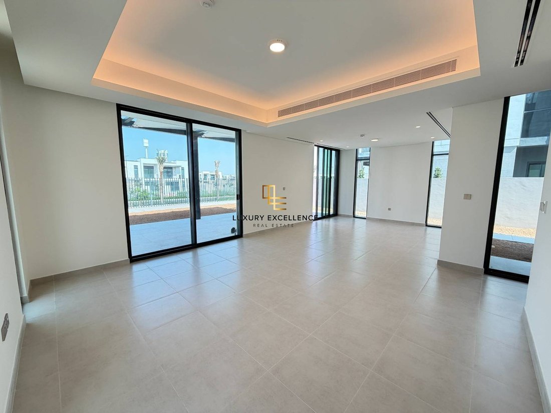 Villa in Wadi Al Safa 5, Wadi Al Safa, Dubai 5 - 16910463