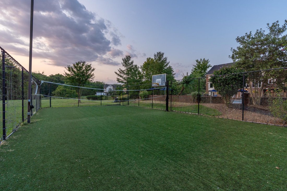 Centreville, Virginia, United States 5 - 17315664