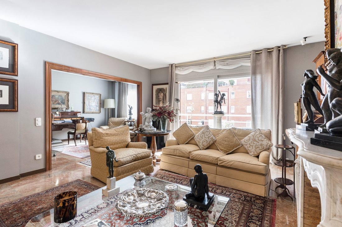 Apartment in Sarrià-Sant Gervasi, Barcelona, Spain 5 - 17312728