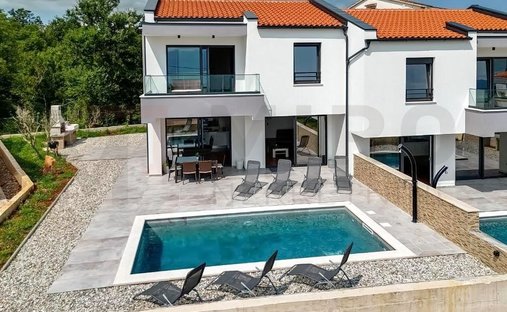 House in Vrbnik, Primorje-Gorski Kotar County, Croatia 1
