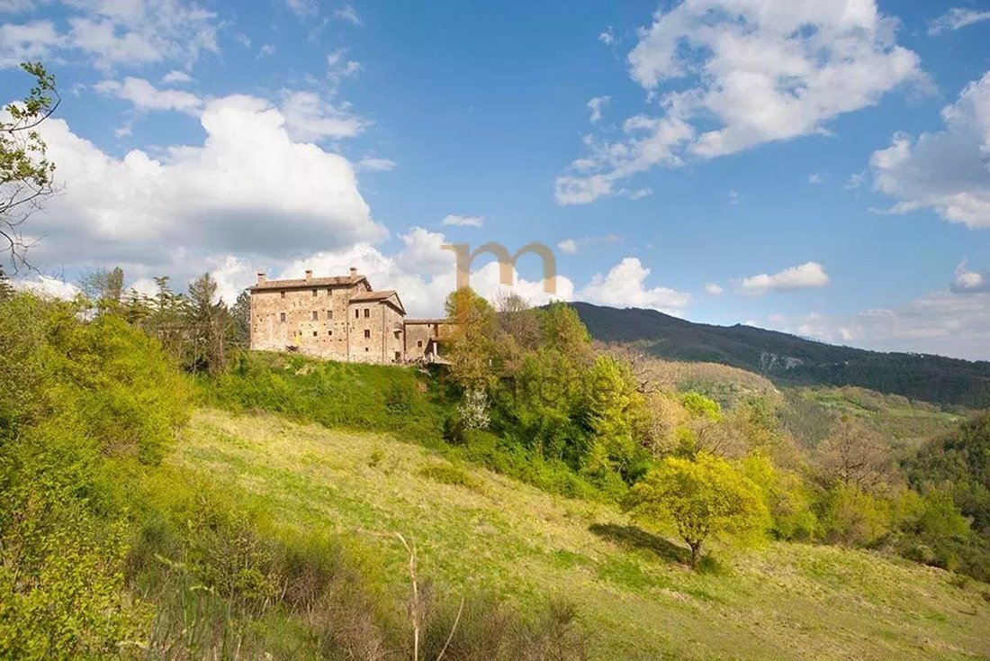 Pietralunga, Umbria, Italy 2 - 17282890