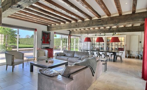 Villa in Deauville, Normandy, France 1
