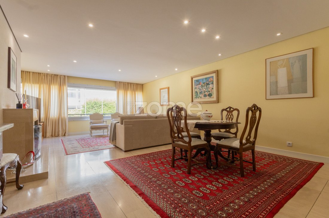 Apartment in Estoril, Cascais e Estoril, Lisbon 5 - 16736418