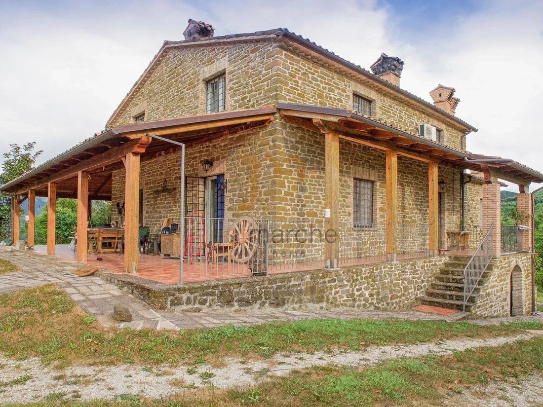 Villa in Cantiano, Marche, Italy 4 - 17282859