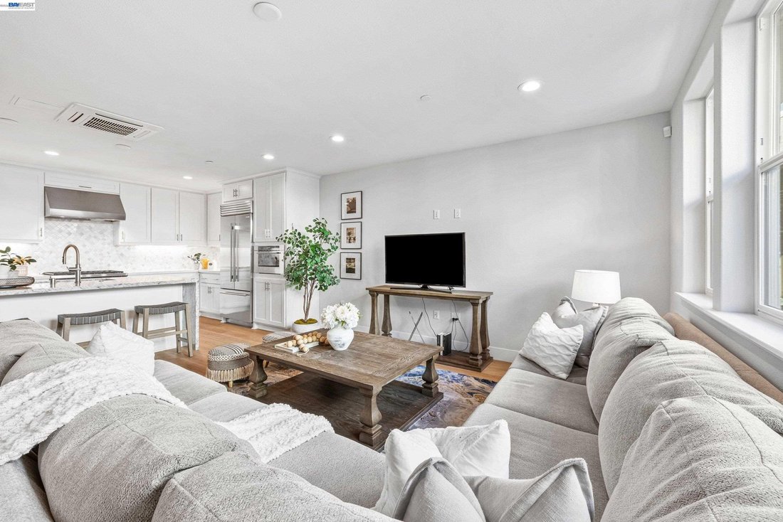 Condo in San Ramon, California, United States 4 - 17313557