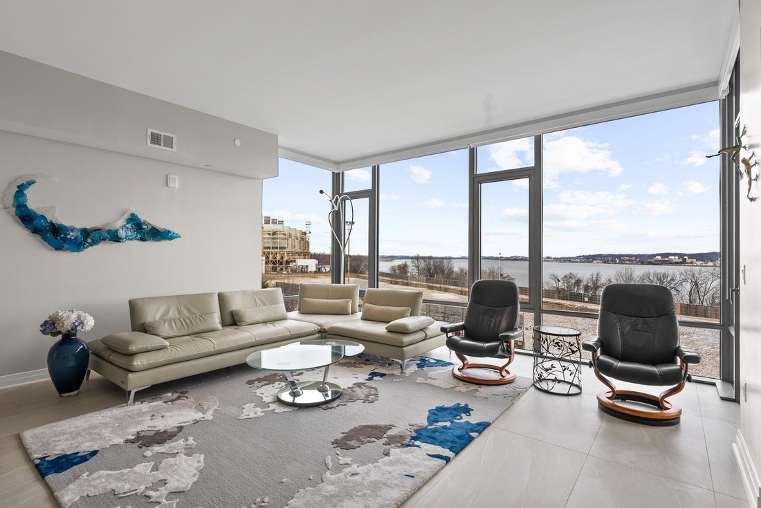 Condo in Alexandria, Virginia, United States 5 - 17315672