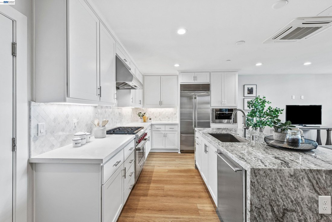 Condo in San Ramon, California, United States 5 - 17313557