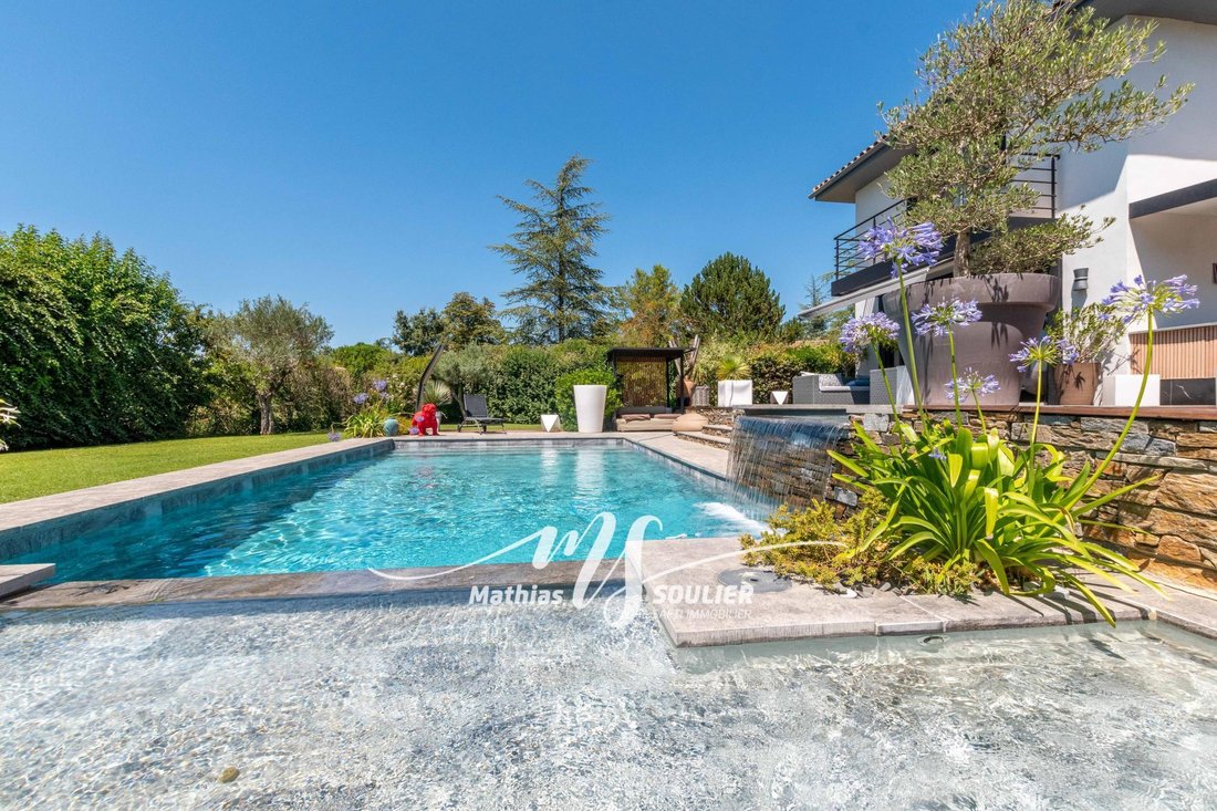 House in Granettes-Jauberte-Sainte Anne, Aix-en-Provence, France 2 - 17311853