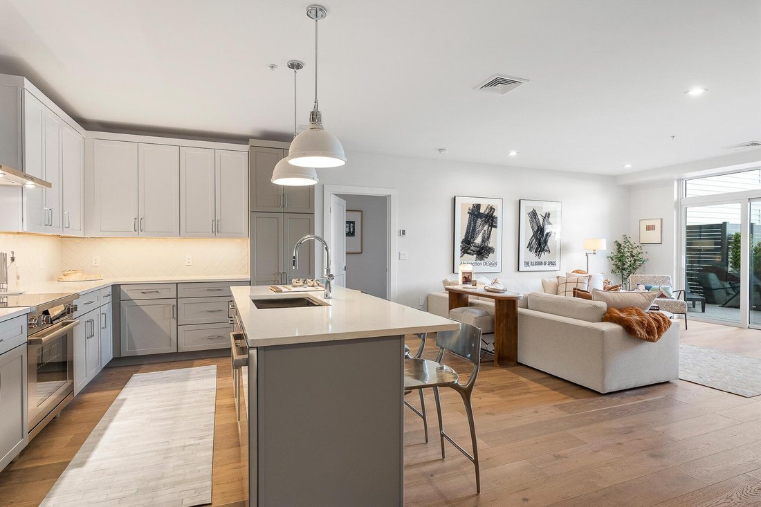 Condo in Falmouth, Maine, United States 3 - 17317181