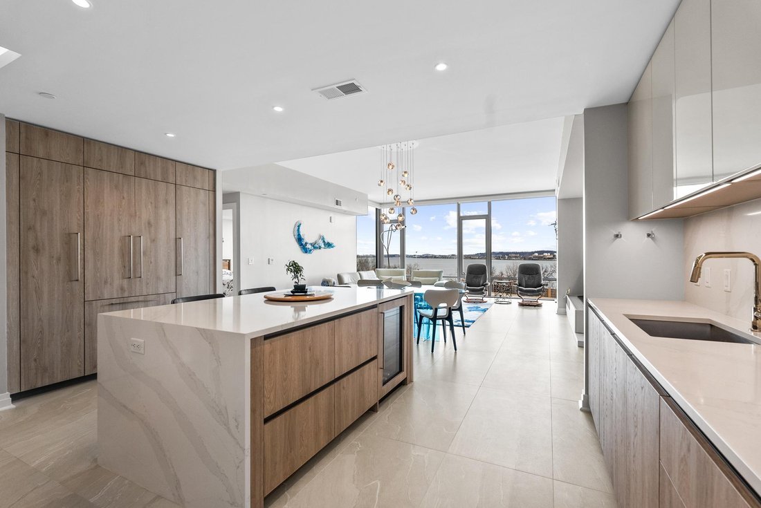 Condo in Alexandria, Virginia, United States 1 - 17315672