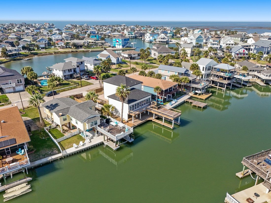 House in Galveston, Texas, United States 2 - 17318785