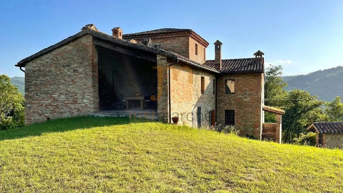 Gadana - Trasanni - Cavallino, Urbino, Marche 1 - 17282880