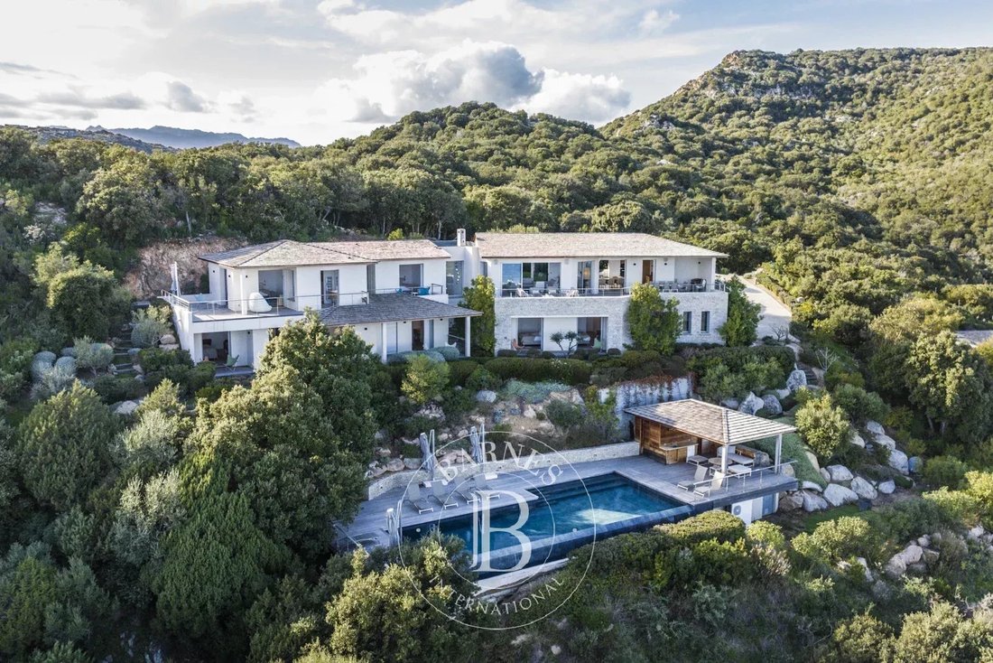 Villa in Porto-Vecchio, Corsica, France 2 - 13901534