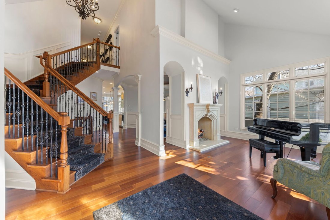 House in Naperville, Illinois, United States 5 - 17311673