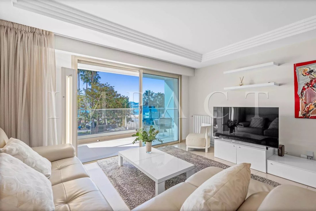 Apartment in Cannes, Provence-Alpes-Côte d'Azur, France 2 - 17314686