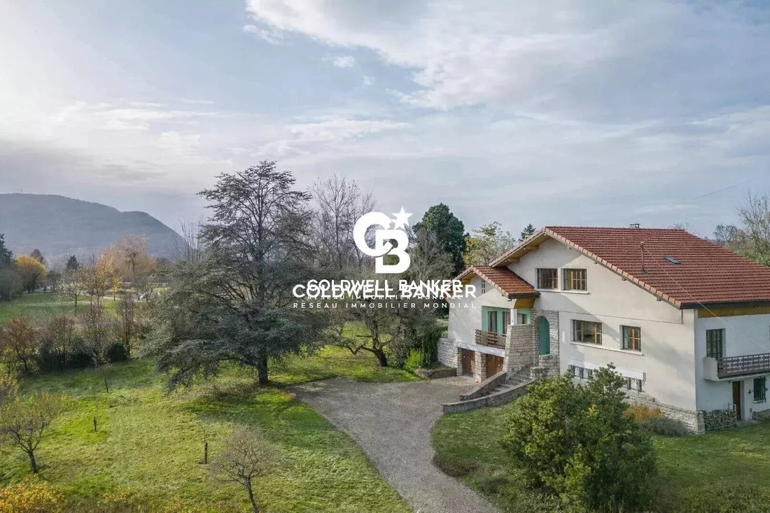 Maison à Vétraz-Monthoux, Auvergne-Rhône-Alpes, France 2 - 14963742