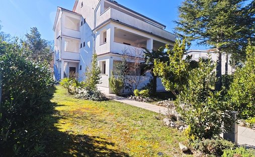 House in Malinska, Primorje-Gorski Kotar County, Croatia 1