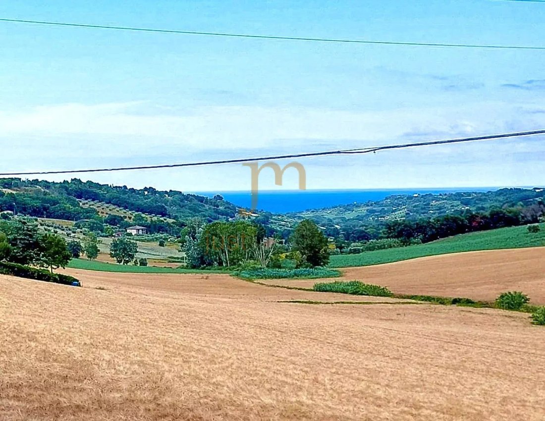 Montecosaro, Marche, Italy 4 - 17280345