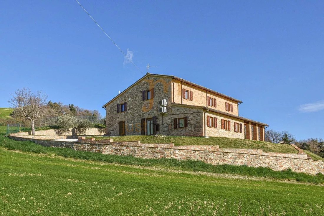 Urbania, Marche, Italy 5 - 17282849