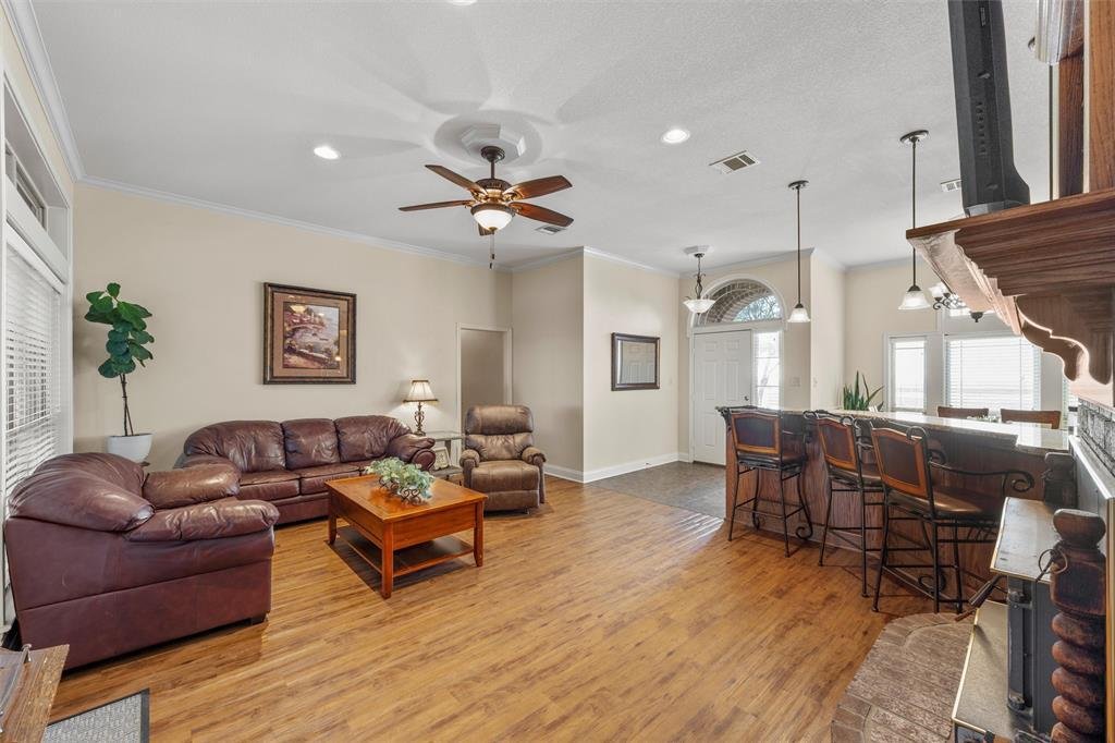 House in West, Texas, United States 4 - 17310193