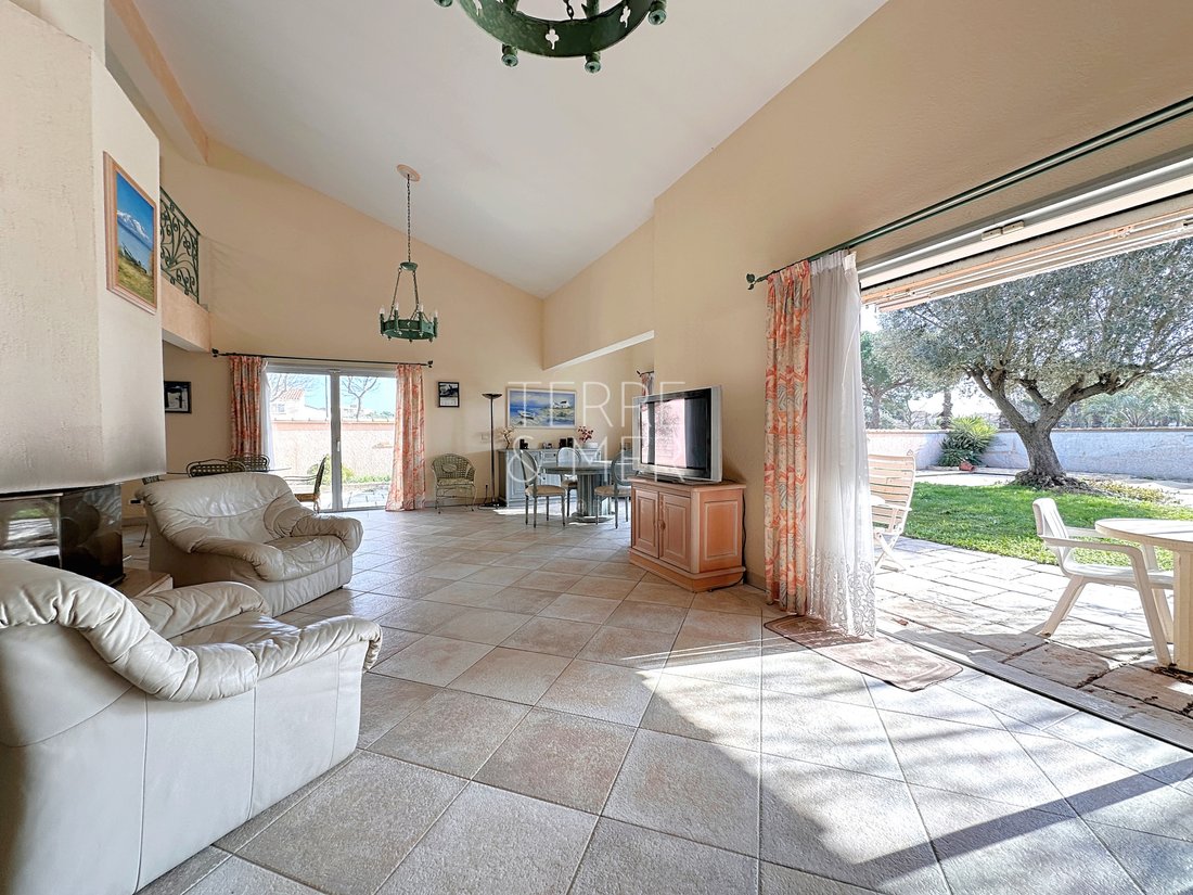 House in Saint-Cyprien, Occitania, France 4 - 17140174