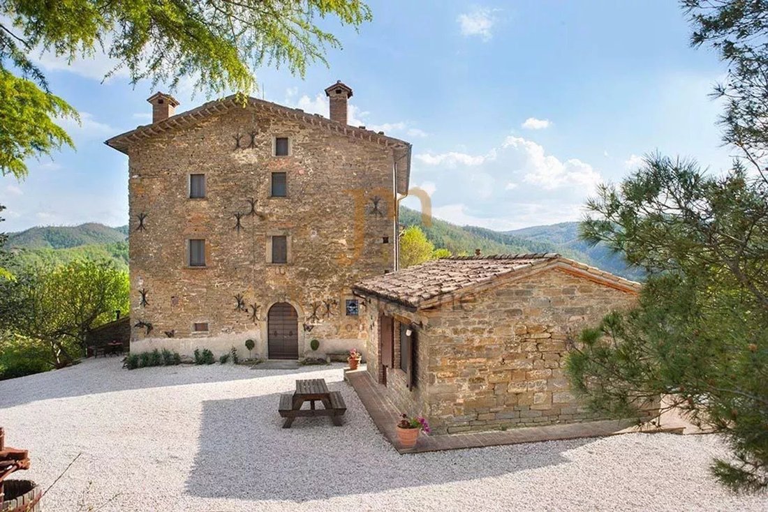 Pietralunga, Umbria, Italy 3 - 17282890