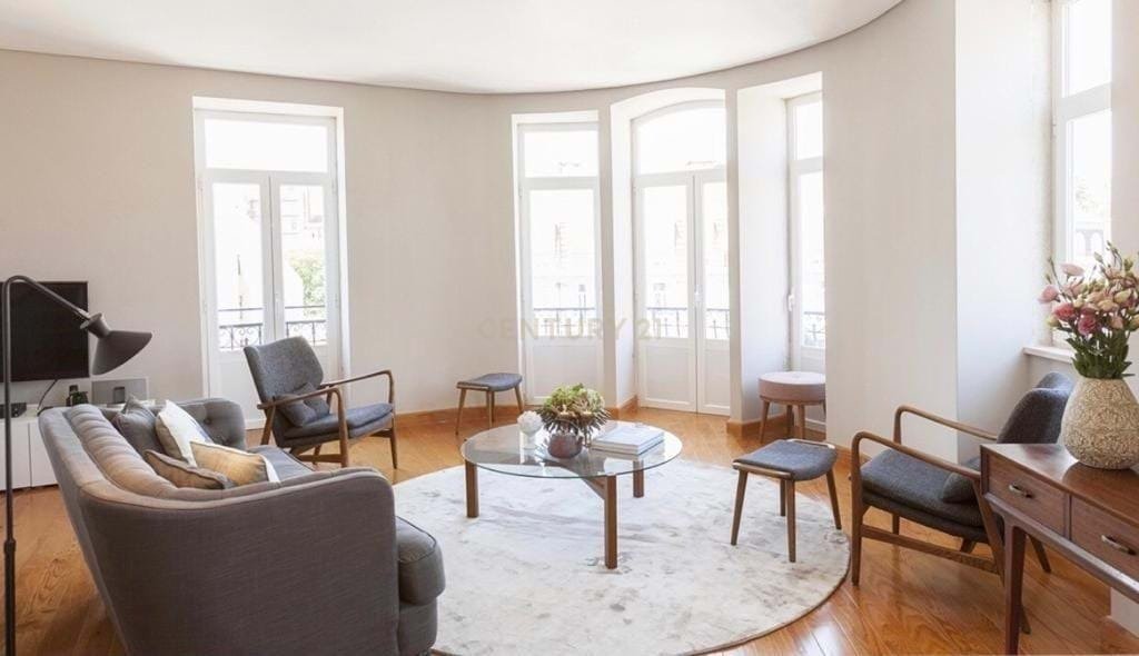 Apartment in Arroios, Lisbon, Portugal 1 - 12106850
