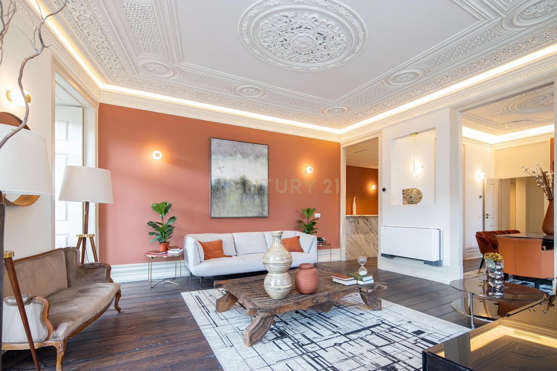 Apartment in Santo Antonio, Lisbon, Portugal 3 - 11854601