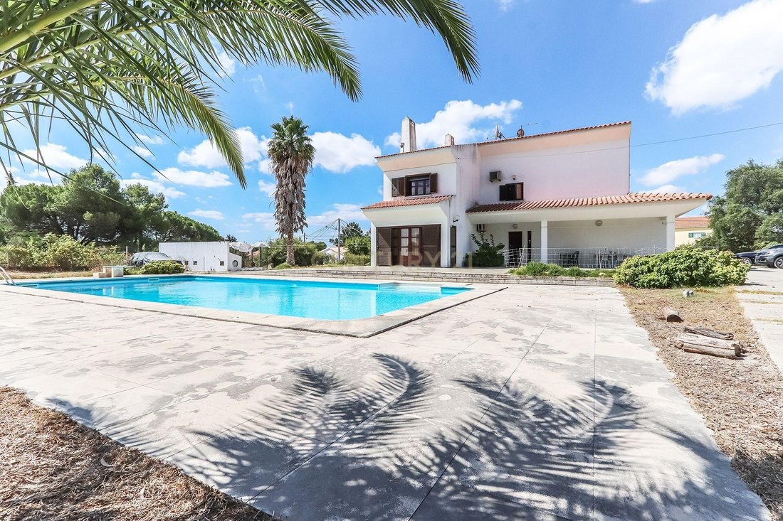 Villa in Pinhal Novo, Setubal, Portugal 2 - 12220239