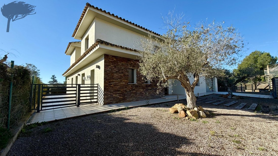 Villa in Torroella de Montgri, Catalonia, Spain 3 - 17323471