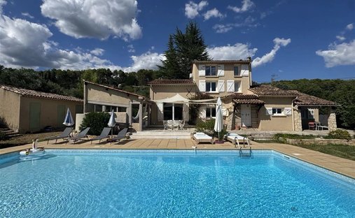 Country House in Ouest, Lorgues, France 1