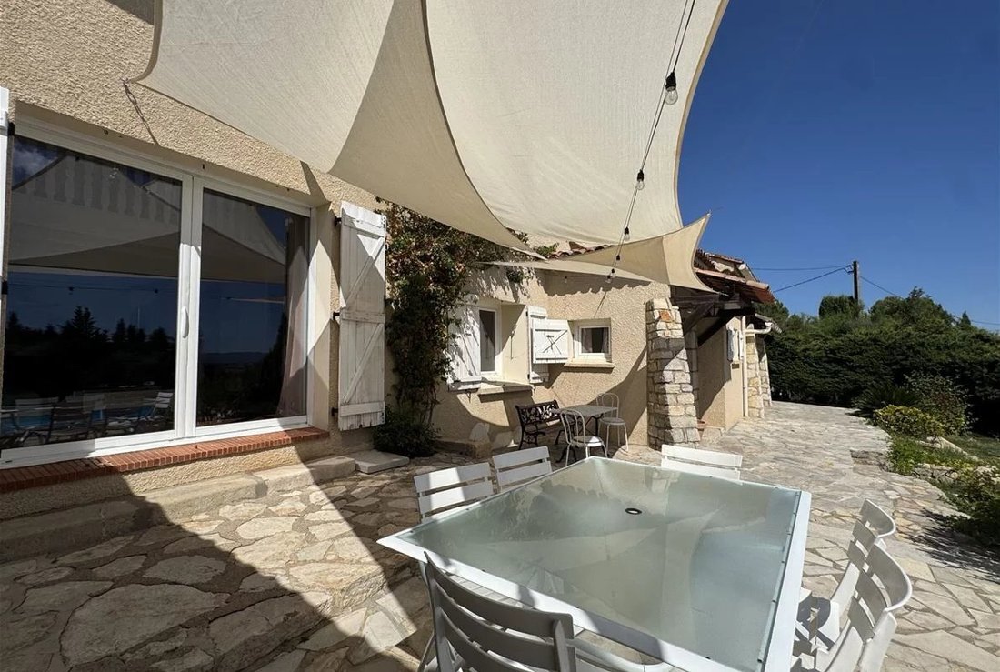 Country House in Ouest, Lorgues, France 3 - 17323526