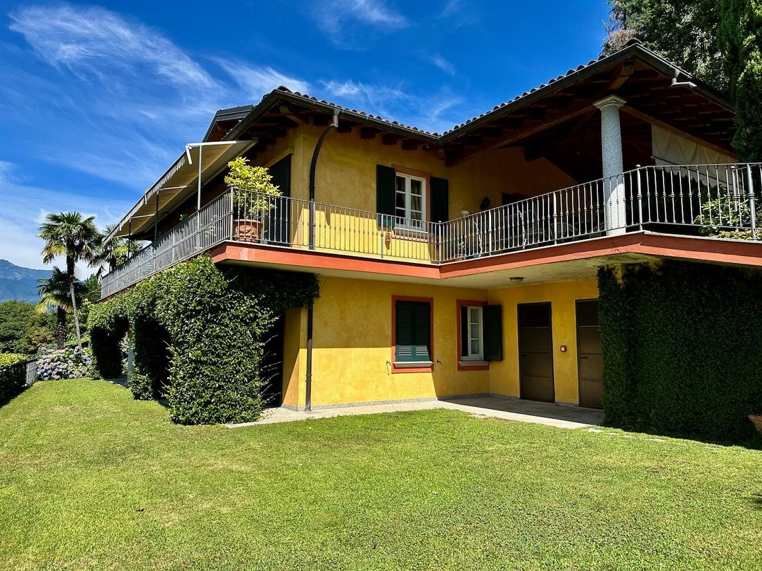 Villa in Verbania, Piedmont, Italy 1 - 15886004