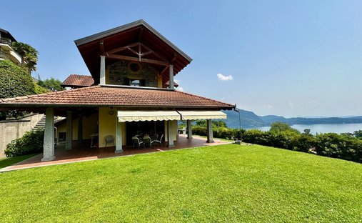 Villa in Ghiffa, Piemont, Italien 1