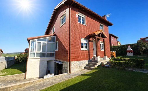 Chalet in Bareyo, Kantabrien, Spanien 1