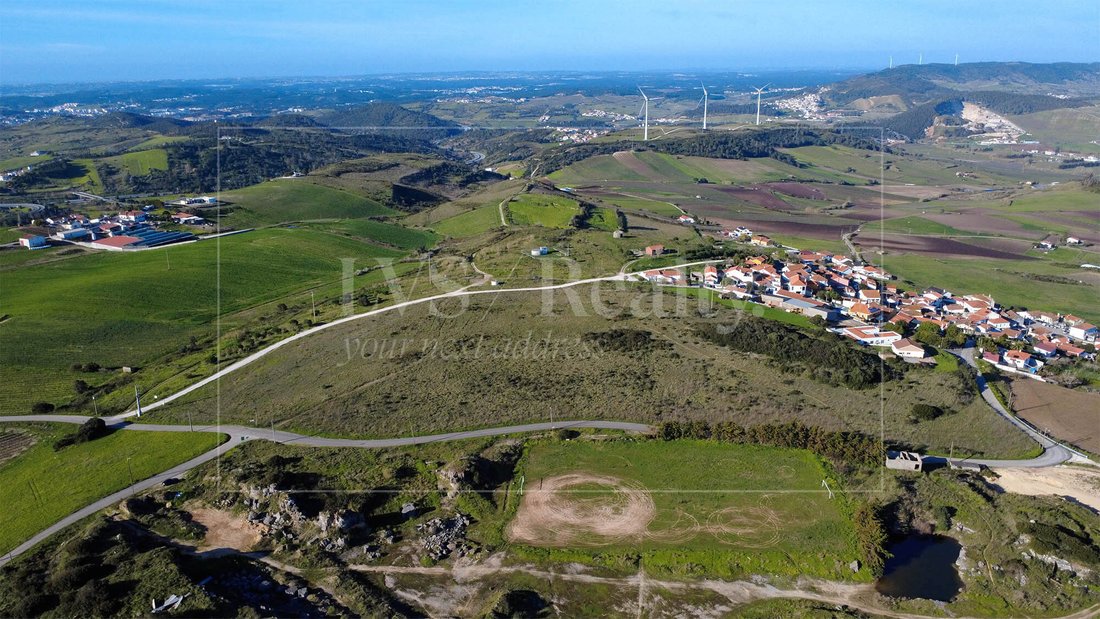 Land in Santa Maria, Sao Pedro und Matacaes, Lissabon, Portugal 1 - 17323778
