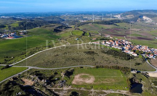 Land in Santa Maria, Sao Pedro und Matacaes, Lissabon, Portugal 1
