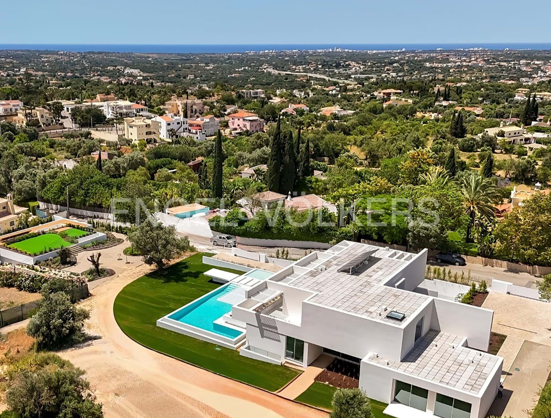 Villa in Loule (Sao Clemente), Algarve, Portugal 3 - 15824558