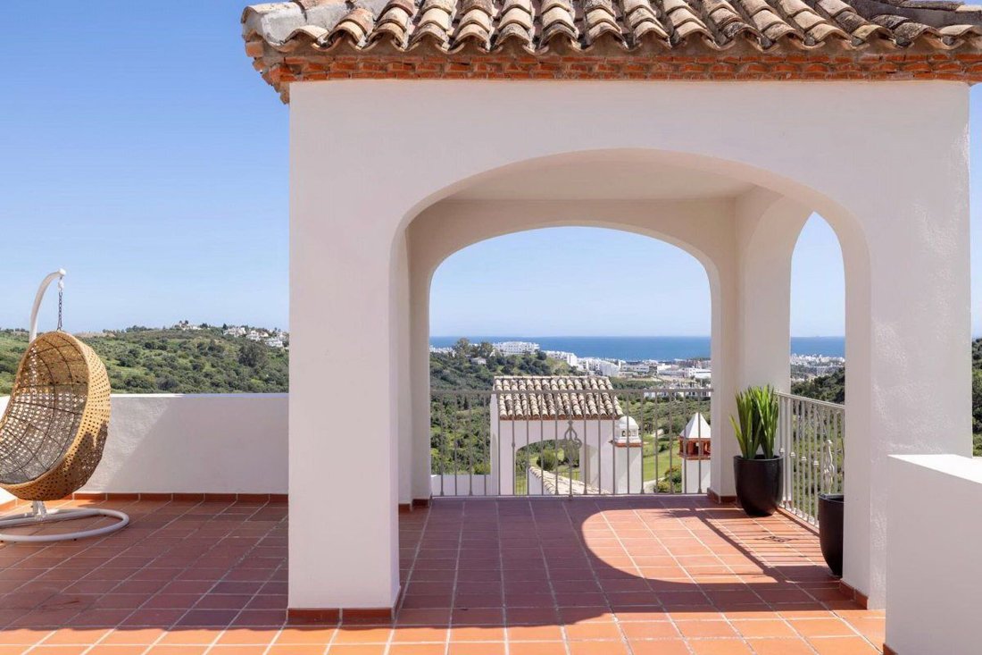 Townhouse in Estepona, Andalusia, Spain 2 - 17323871