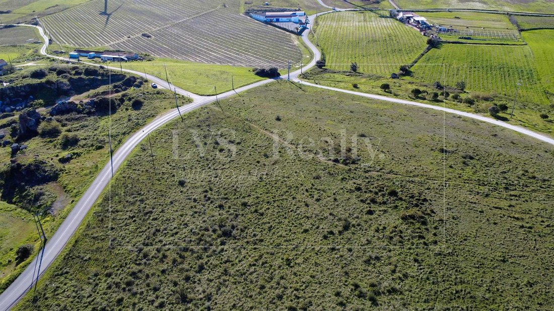 Land in Santa Maria, Sao Pedro e Matacaes, Lisbon, Portugal 2 - 17323778