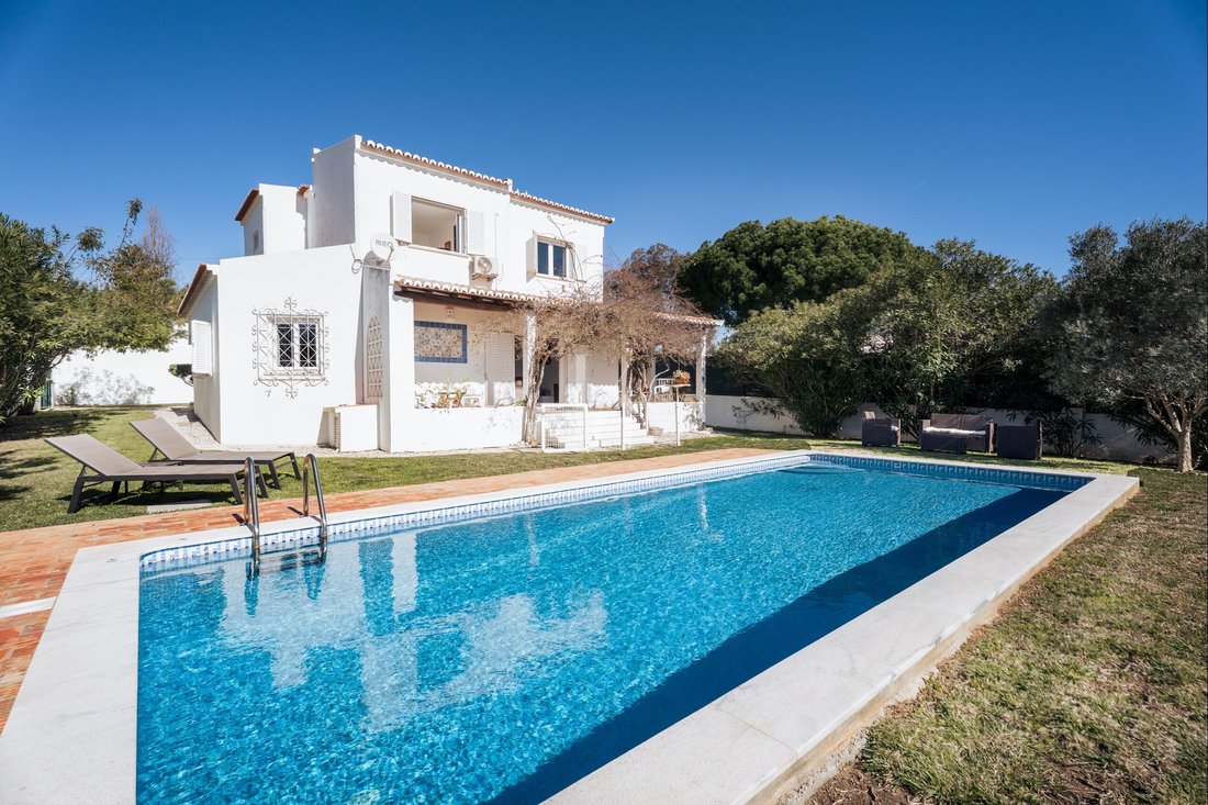 Villa in Olhos de Agua, Algarve, Portugal 2 - 17323891