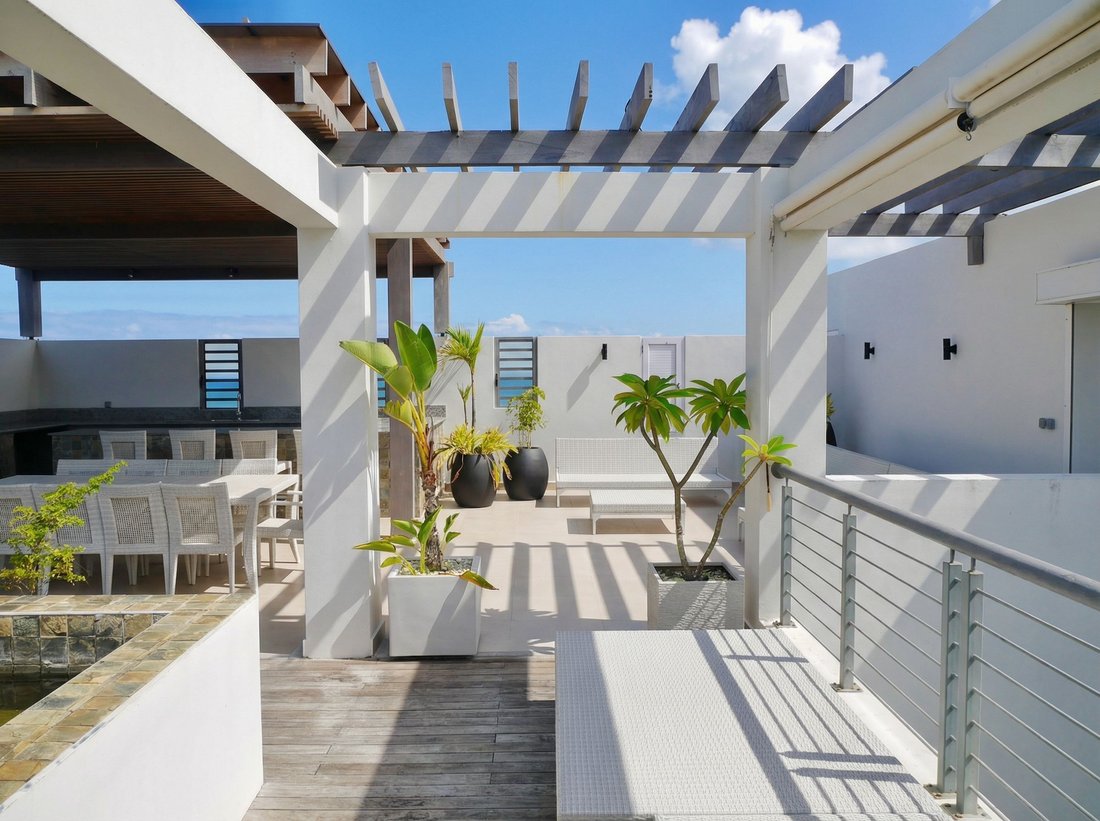 Apartment in Grand Baie, Rivière du Rempart District, Mauritius 2 - 17323682