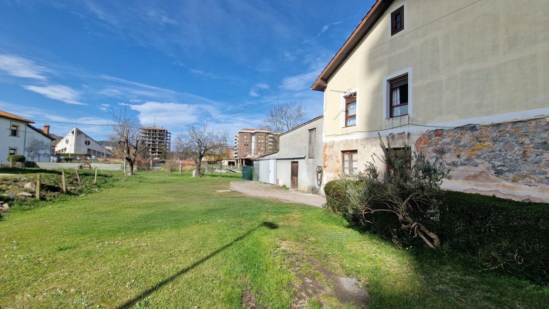 House in Torrelavega, Cantabria, Spain 2 - 17323811