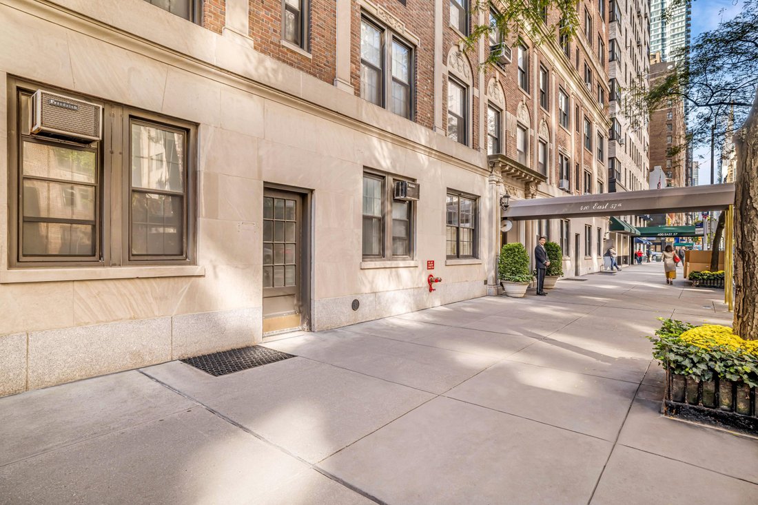 Co Op in New York, New York, United States 1 - 17323621