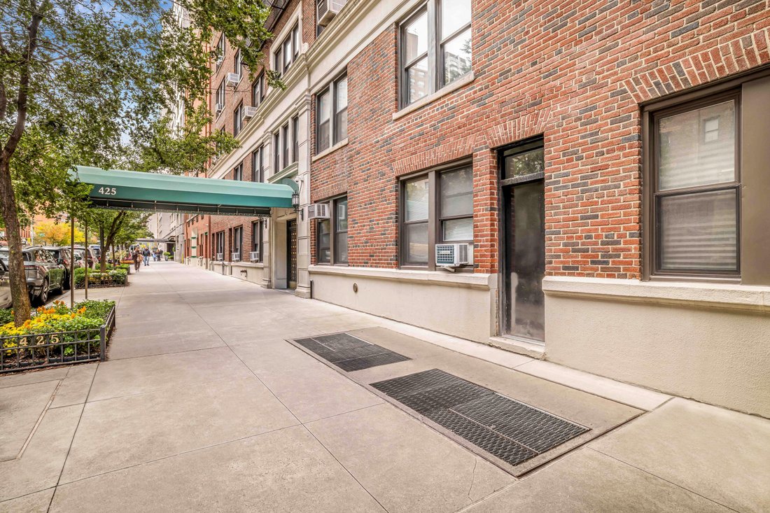 Co Op in New York, New York, United States 1 - 17323623
